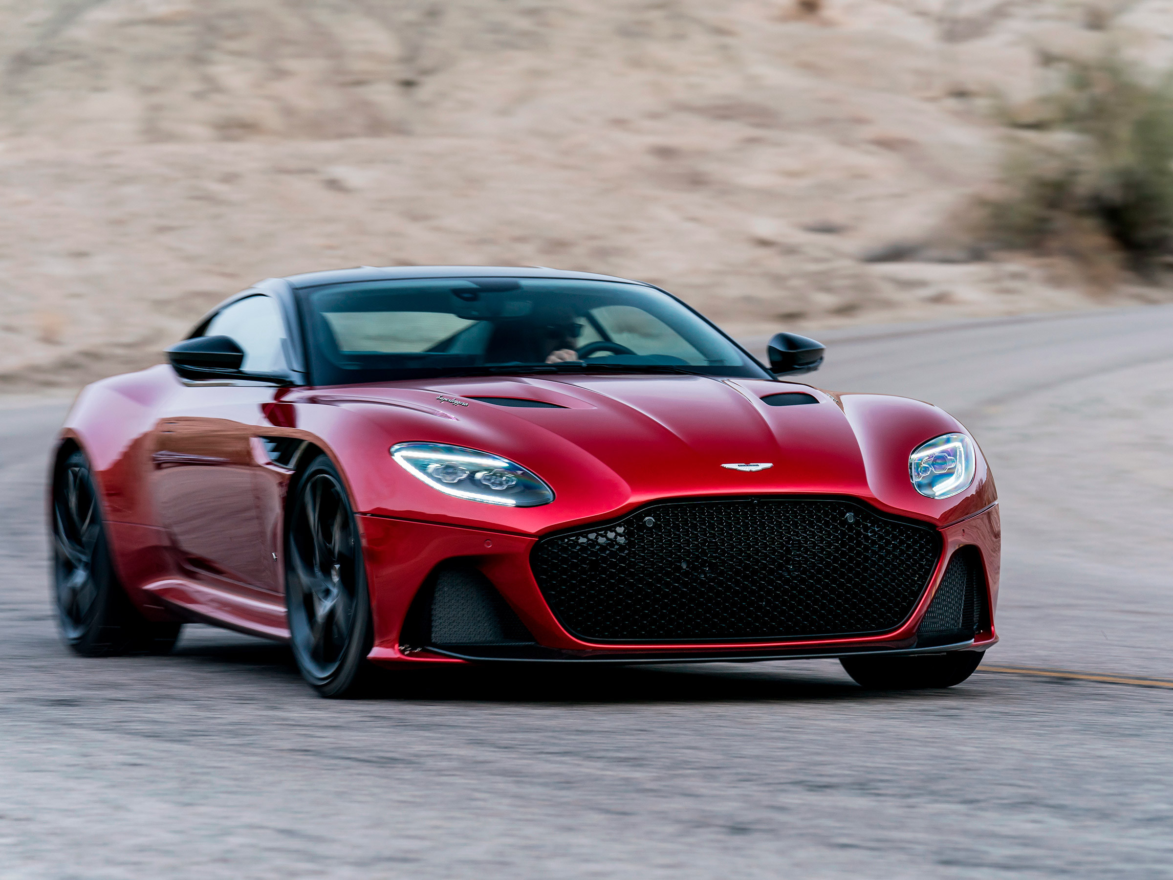 aston martin dbs superleggera