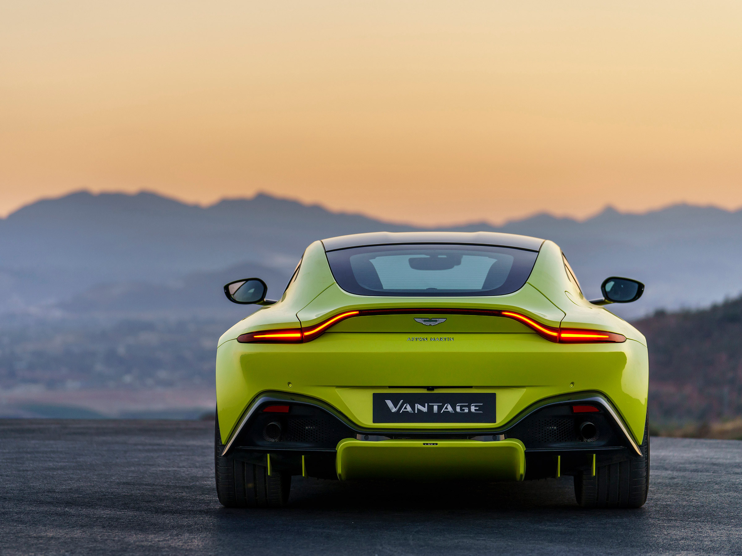 Aston Martin Vantage 2018