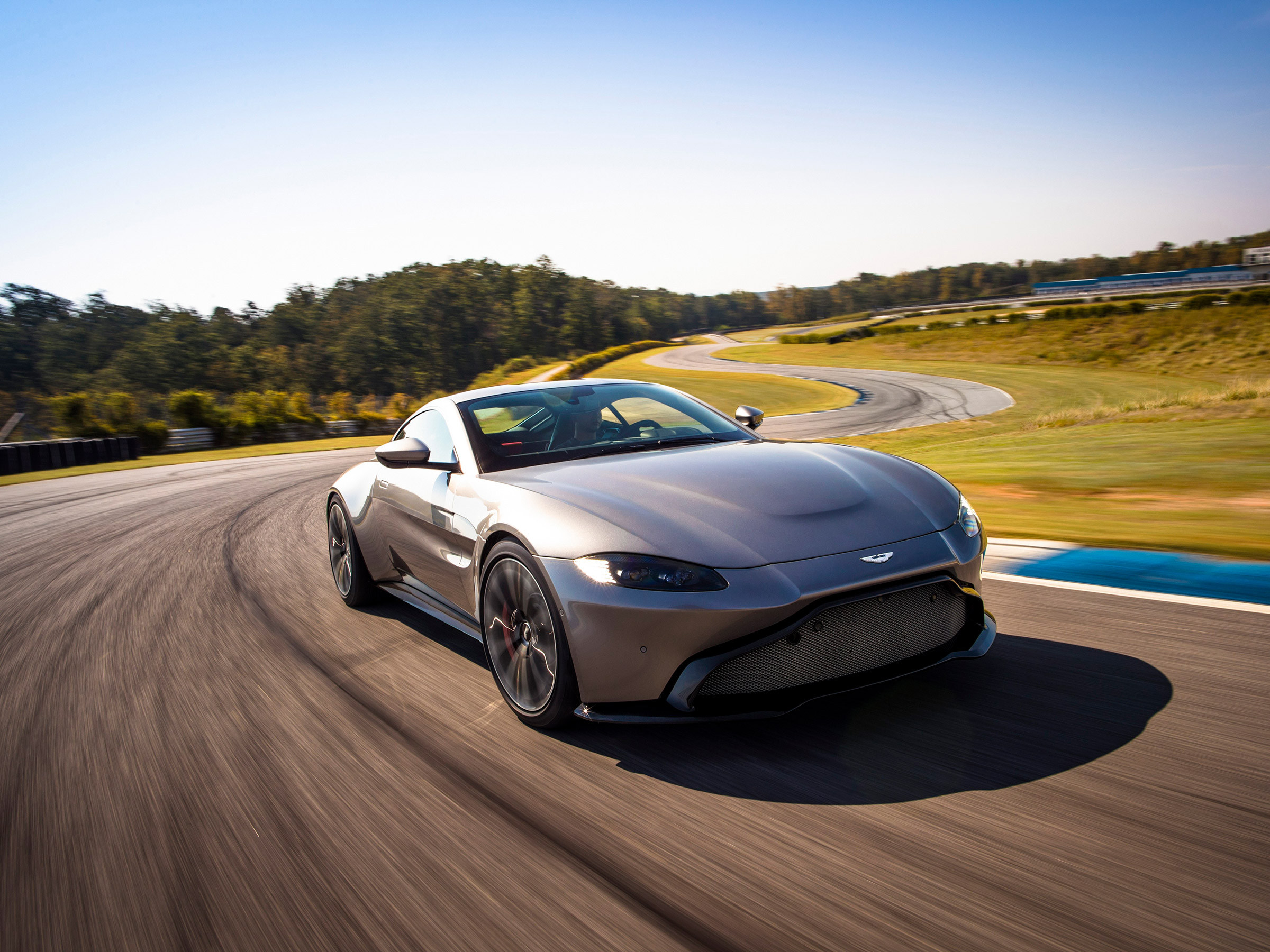 Aston Martin Vantage 2018