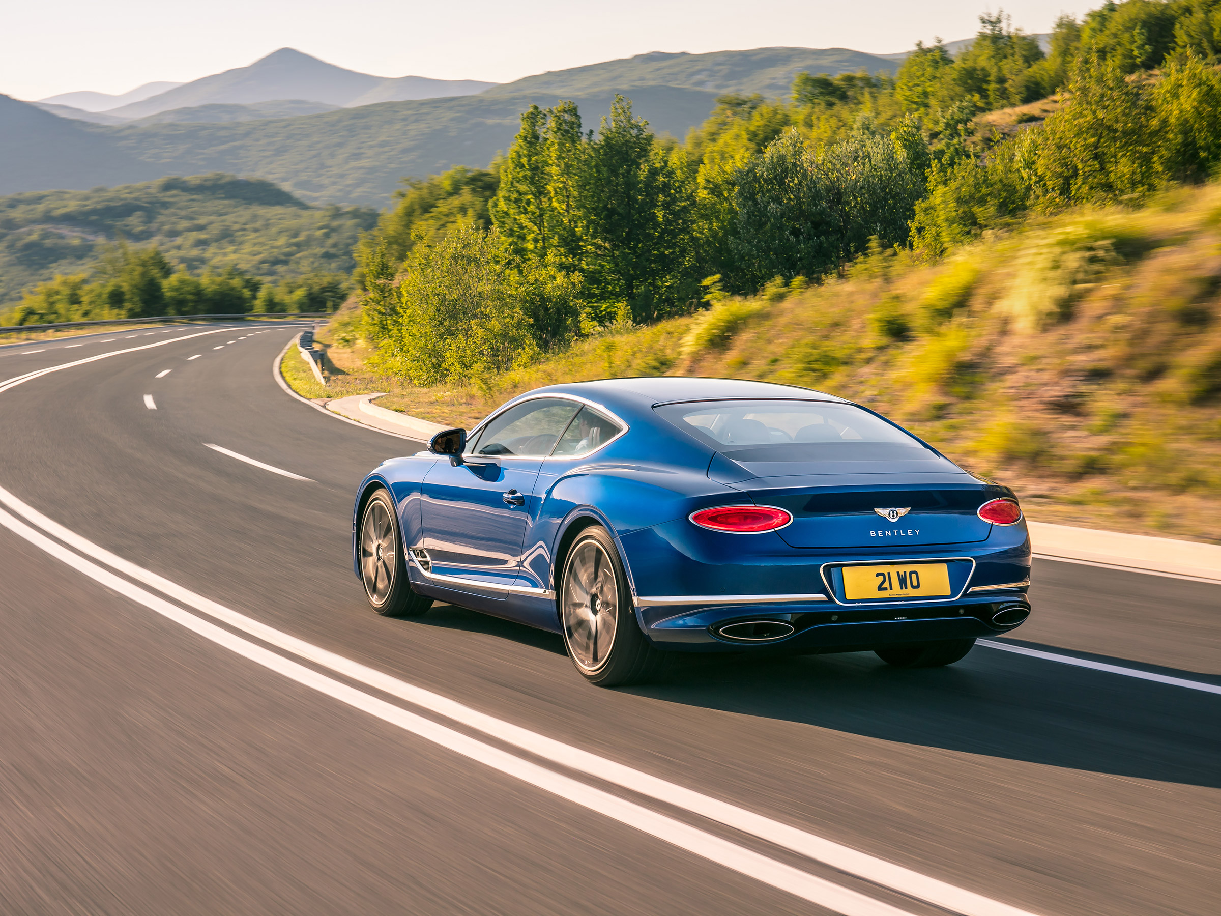 Bentley Continental gt 1920 1080