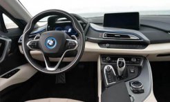 BMW i8 фото
