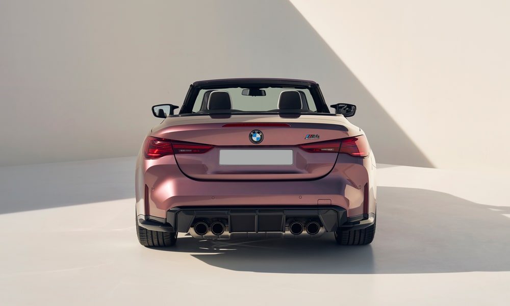 BMW M4 Кабриолет 2024 - фото в новом кузове, фото салона и интерьера