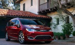 Chrysler Pacifica минивэн фото