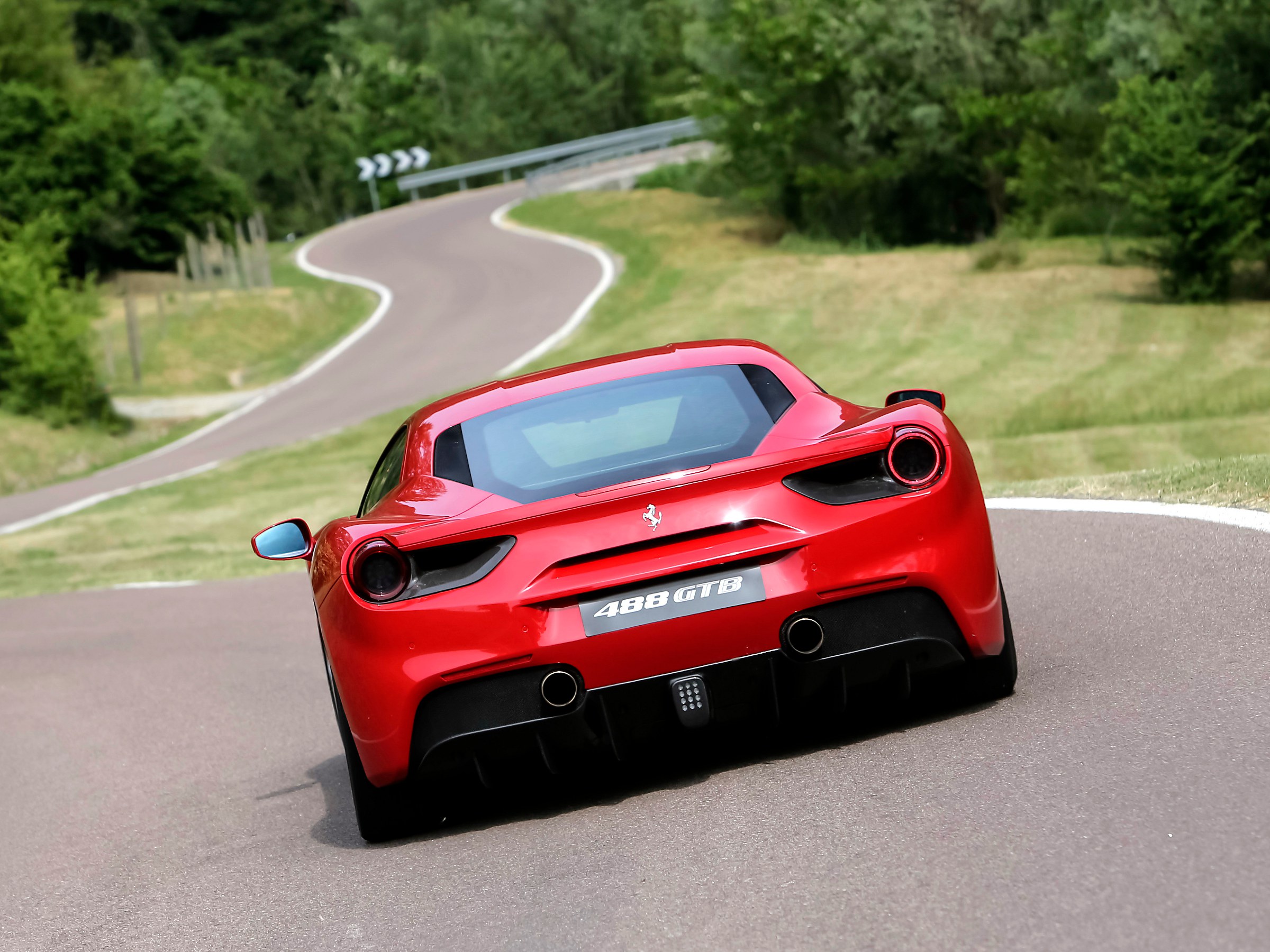 Ferrari 488 gtb. Ferrari 488 GTB 2015. Машина Ferrari 488 GTB. Ferrari 488 GTB 2015 Supercar.