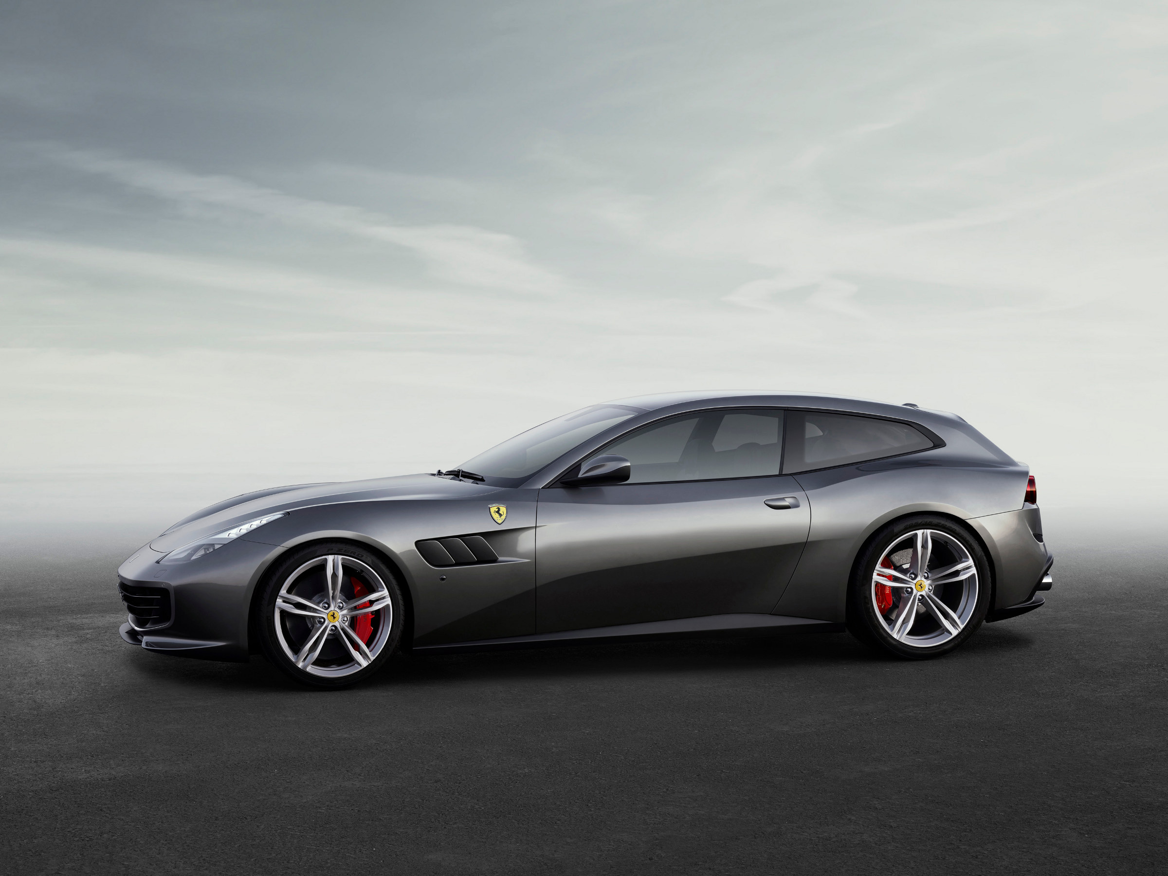 Ferrari gtc4lusso обвес