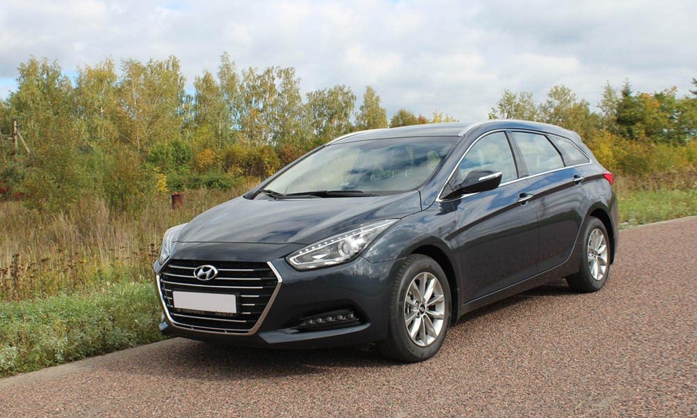 Hyundai i40 Универсал 2025 - фото в новом кузове, фото салона и интерьера