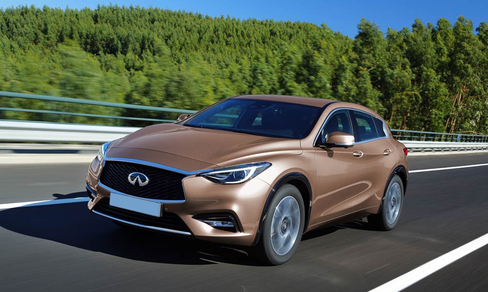 Infiniti Q30 2022: фото в новом кузове, фото салона и интерьера