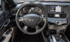 Infiniti Q70 фото