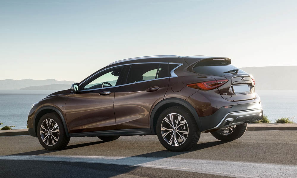 Infiniti q30 Sport