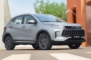 Китайский кроссовер Jetour X50