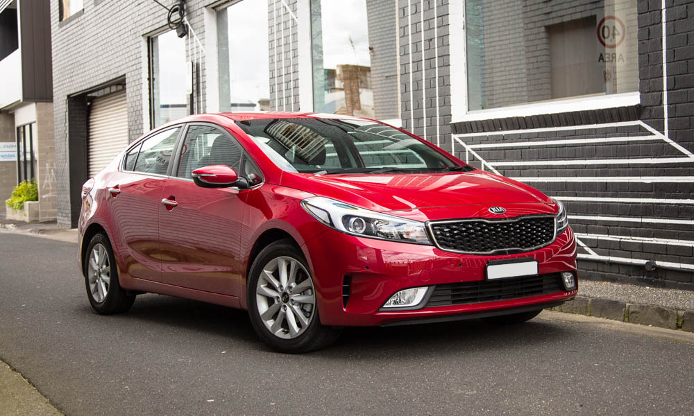 Kia cerato фотографии