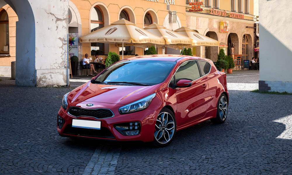 Kia Ceed gt коричневый