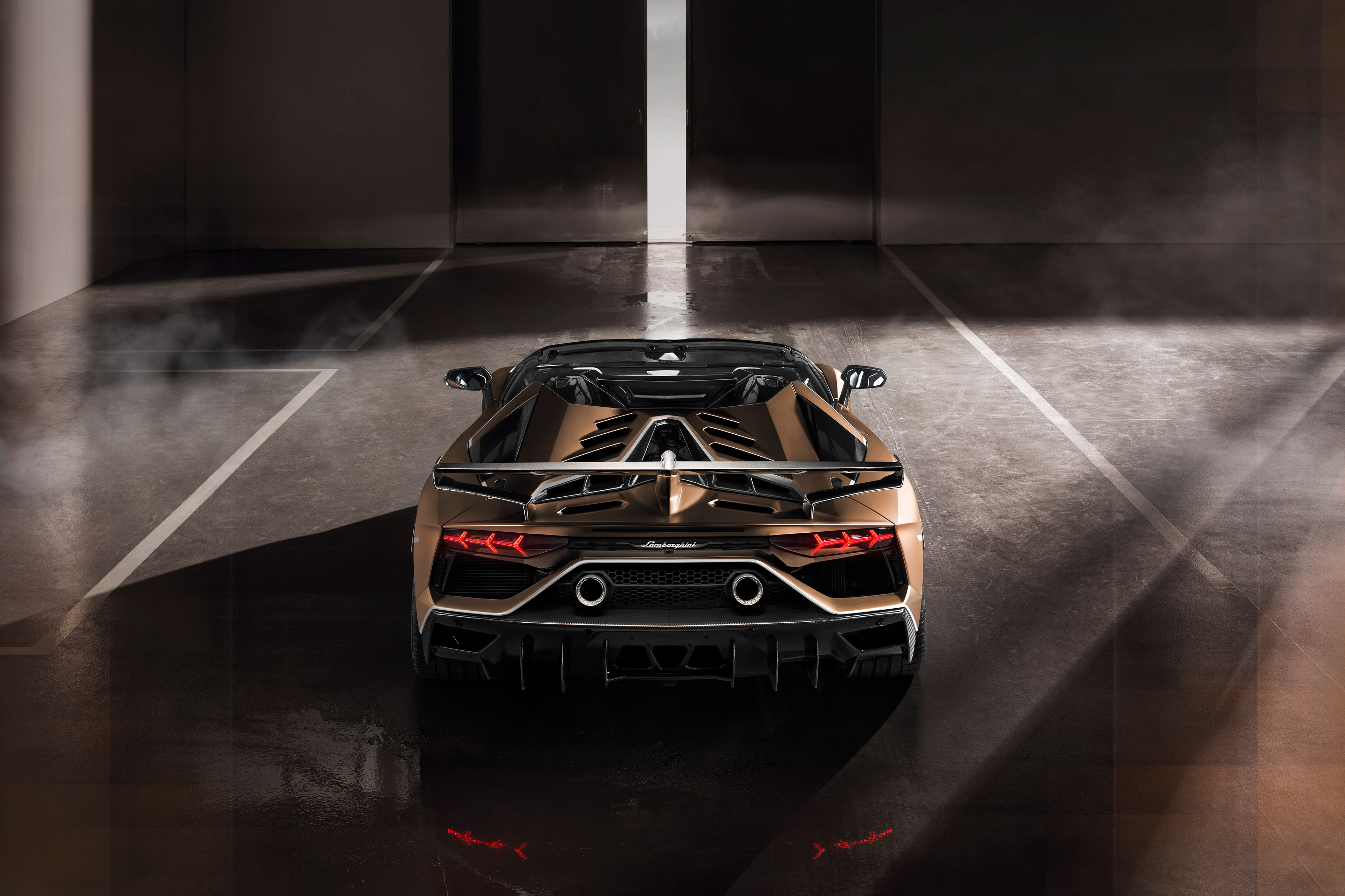 Ламборджини Aventador SVJ 1080