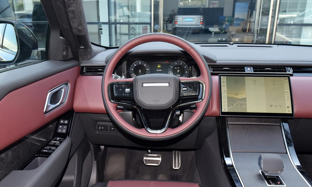 Range rover velar интерьер