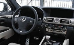 Lexus LS 460 L AWD фото