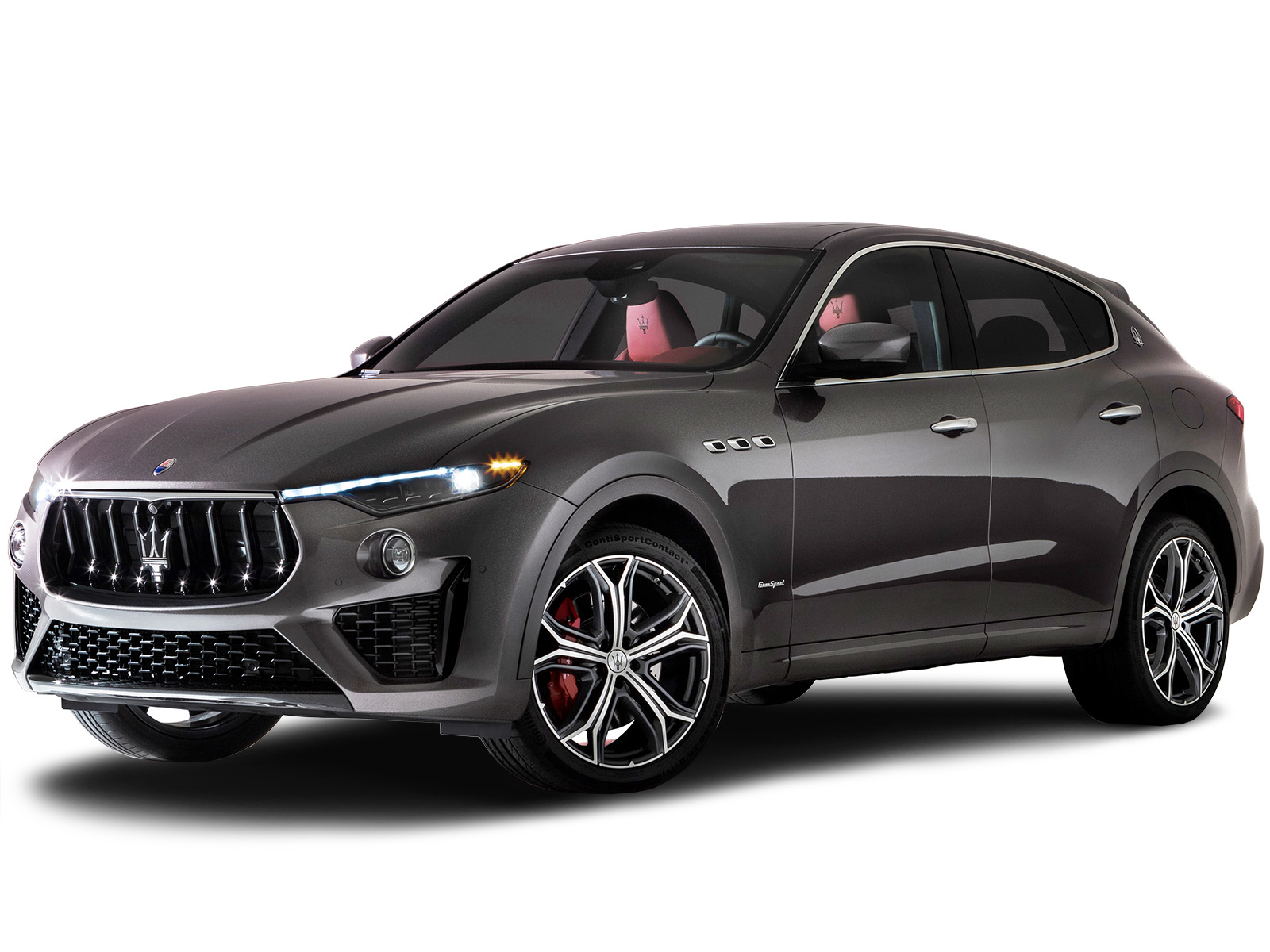 Maserati Levante 2024 - фото в новом кузове, фото салона и интерьера