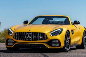Немецкий Mercedes-Benz AMG GT Кабриолет