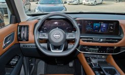 Nissan Pathfinder фото