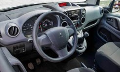 Peugeot Partner фото
