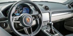 Porsche 718 Cayman