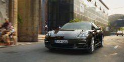 Porsche Panamera 4