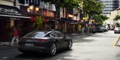 Porsche Panamera 4