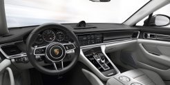 Porsche Panamera 4