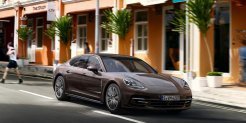 Porsche Panamera 4