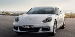 Porsche Panamera 4 E-Hybrid