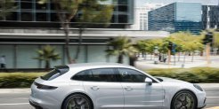 Porsche Panamera 4 E-Hybrid Sport Turismo