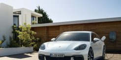 Porsche Panamera 4 E-Hybrid Sport Turismo