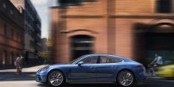 Porsche Panamera 4S