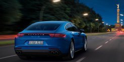 Porsche Panamera 4S