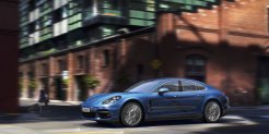 Porsche Panamera 4S