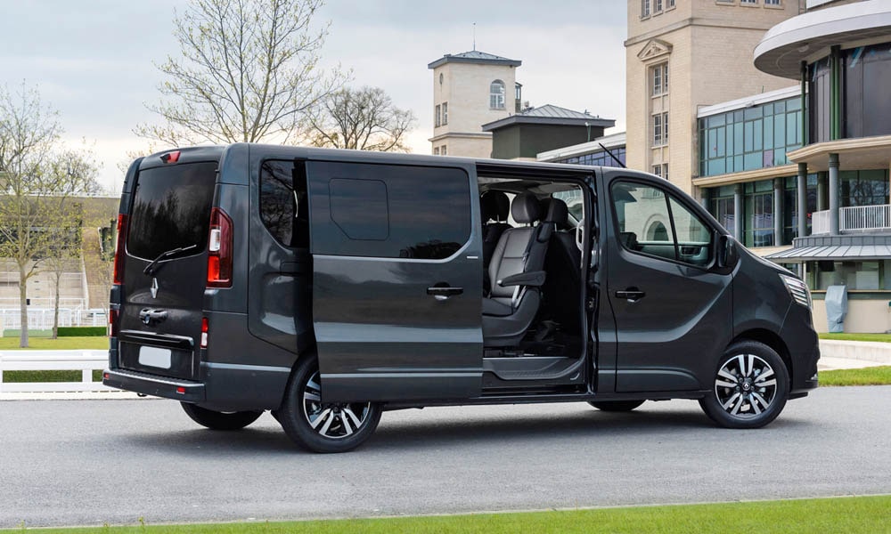 Renault trafic passenger