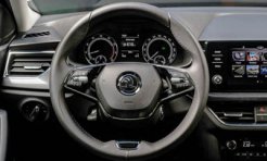 Skoda Rapid фото