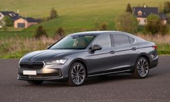 Skoda Superb фото