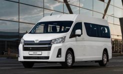 Toyota Hiace фото