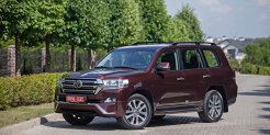 Toyota Land Cruiser 200