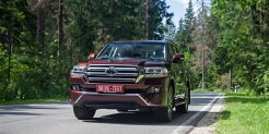Toyota Land Cruiser 200