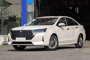 Китайский седан Venucia D60 Plus