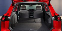 Посмотреть фото машины volkswagen tiguan интерьер экстерьер