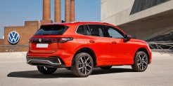 Посмотреть фото машины volkswagen tiguan интерьер экстерьер