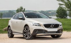 Volvo V40 Cross Country фото