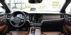 Volvo V90 Cross Country