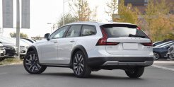 Volvo V90 Cross Country
