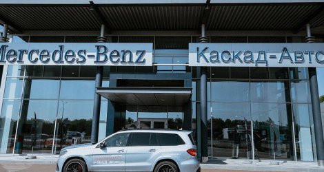 Каскад авто. Мерседес-Бенц официальный дилер Оренбург. Каскад-авто Mercedes-Benz Оренбург. Каскад авто Оренбург. Салон Мерседес в Оренбурге.