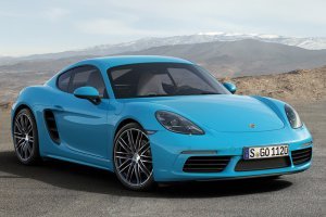 Porsche 718 Cayman S (982 С)