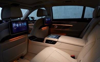 BMW 750Li xDrive (G12)