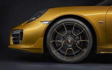 Характеристики автомобиля 2017 Porsche 911 Turbo S Exclusive Series (991.2)
